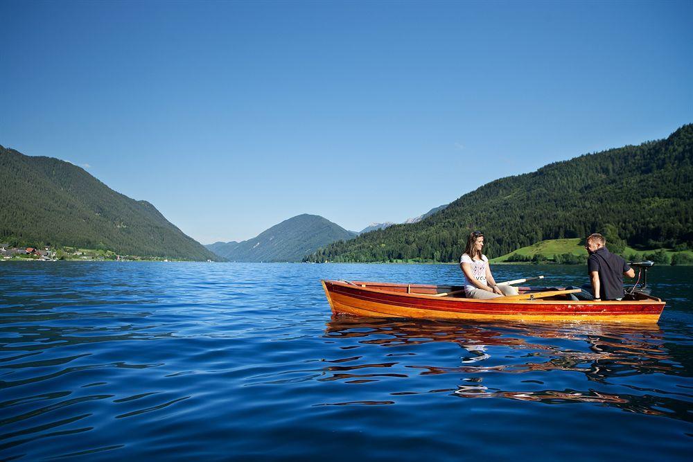 Strandhotel Am Weissensee Exterior photo