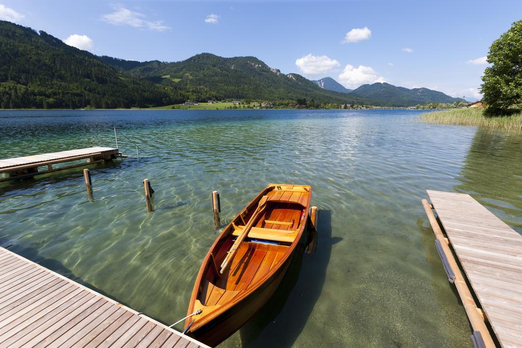 Strandhotel Am Weissensee Exterior photo